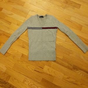 ❤Tommy Hilfiger Gray Sweater❤